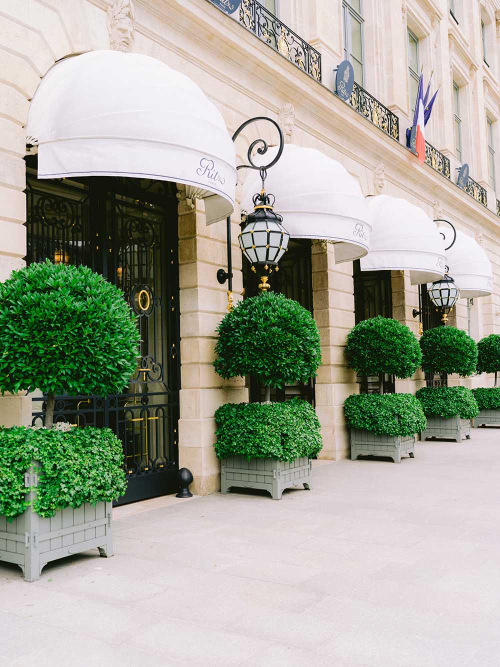 enter ritz paris